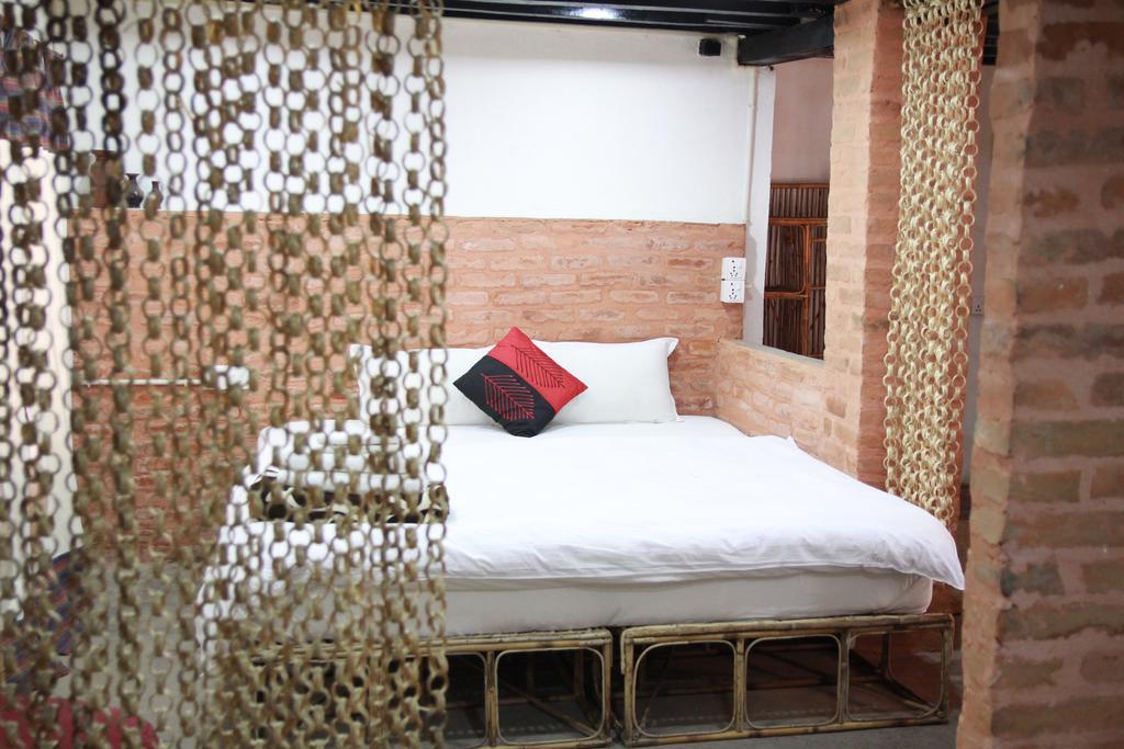 The Life Story Guest House Lalitpur Εξωτερικό φωτογραφία